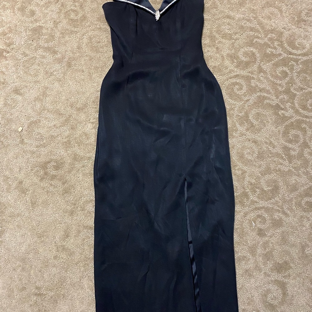 Sleek black long Betsy & Adam formal Size 3/4